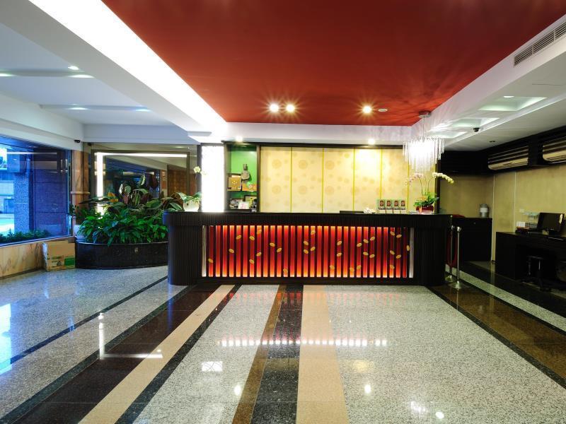Baron'S Hot Spring Hotel Jiaoxi Extérieur photo